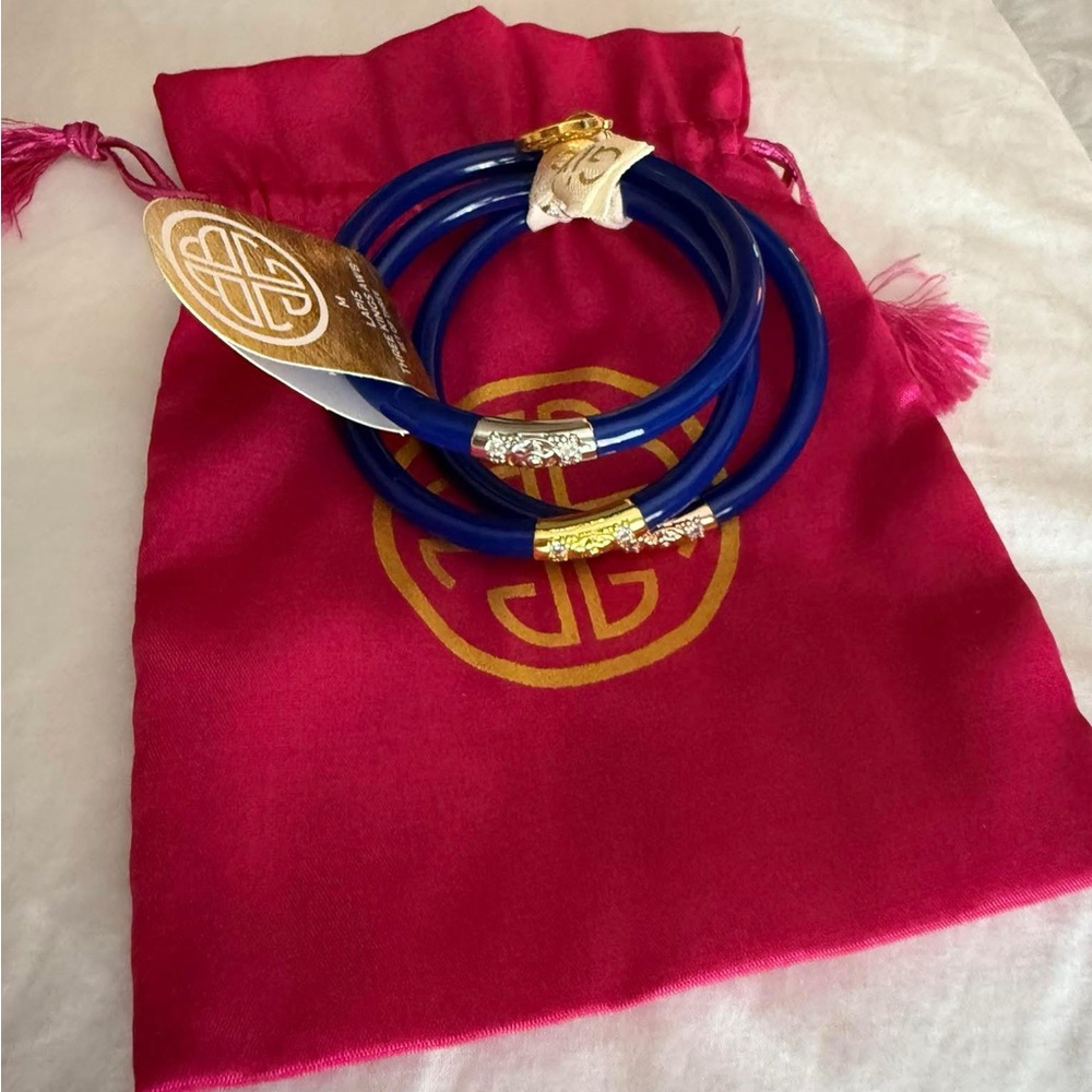 Elegant Blue Bracelet Set with Silver Detailing